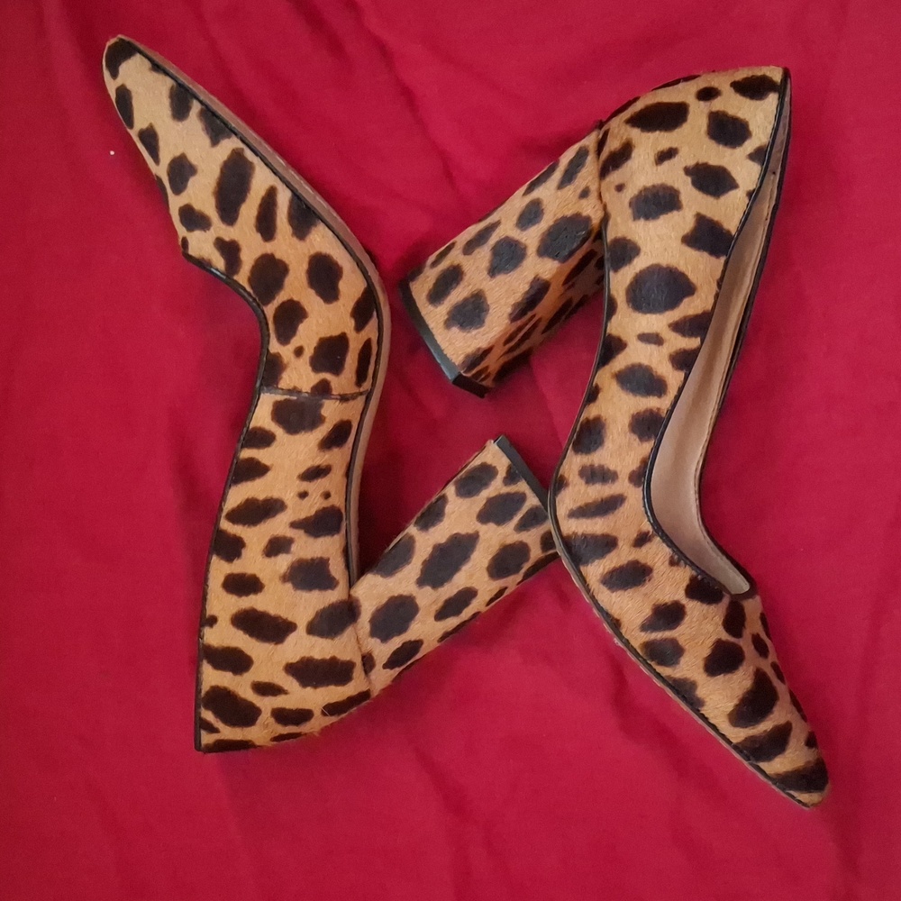 Vince Camuto Leopard Print Heels - Picture 4 of 6
